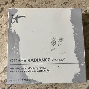 It Cosmetics Ombré Radiance bronzer